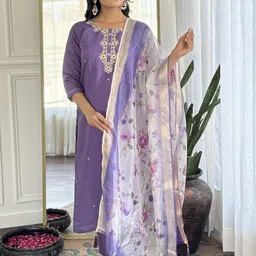 CaniBani Women Ethnic Motifs Embroidered Regular Kurta with Trousers And Dupatta-20