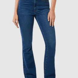 Forever New Women Bootcut High-Rise Light Fade Stretchable Jeans-image-60