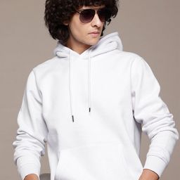 The Roadster Lifestyle Co Men Solid Hooded Sweatshirt-image-59