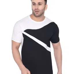 Blisstone Men Colourblocked Round Neck Cotton Slim Fit T-shirt-image-99