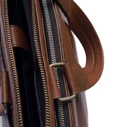 PERKED Leather Structured Handheld Bag with Tasselled image 2