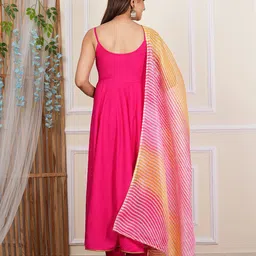 Indi INSIDE Printed Leheriya Dupatta image 3