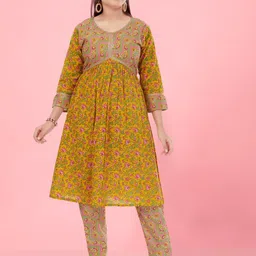 Aarika Girls Floral Printed V-Neck Empire A-Line Pure Cotton Kurta-image-78