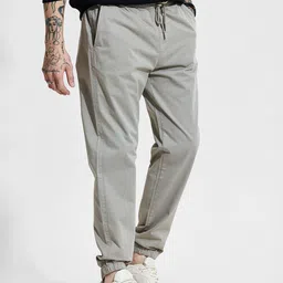 Snitch Men Snitch Beige Mid Rise Slim Fit Trackpant-image-65