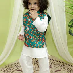 BownBee Boys Mandarin Collar Regular Kurta with Pyjamas And Printed Nehru Jacket image 4