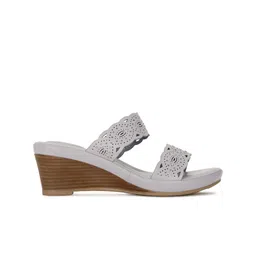 bata comfit Bata Textured Open Toe Wedges image 3