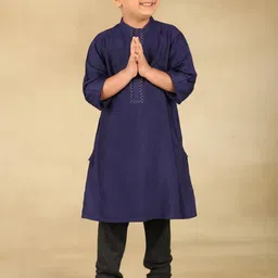 Fabindia Boys Mandarin Collar Roll-Up Sleeves Thread Work A-Line Kurta-picture-19