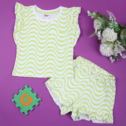 V-Mart Girls Striped Round Neck Pure Cotton T-shirt With Shorts-image-83