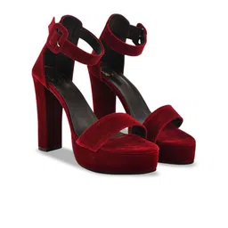 Shoetopia Girls Suede Block Sandals with Buckles-7