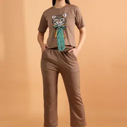 BAESD Embroidered Round Neck T-Shirt With Trousers-image-11