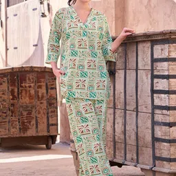 TITTLI Printed Tunic With Trouser Co-Ords-picture-6