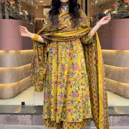 YAGNIK FASHION Women Viscose Rayon Kurta Sets-image-22
