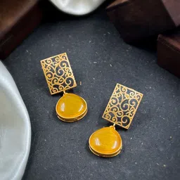 NAMAN ARTS Gold-Plated Artificial Stones Studded Square Shaped Drop Earrings-9