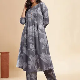 Vbuyz Women Floral Printed Regular Pure Cotton Kurta with Palazzos-picture-36