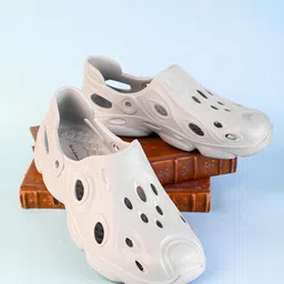 Mast & Harbour Men Self Design Clogs-picture-45
