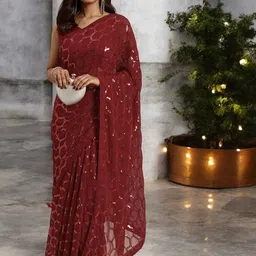 DIVASTRI Women Embellished SequinnedSaree-picture-40