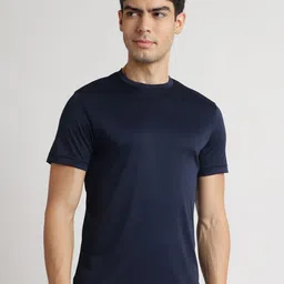 Reebok Men Solid Round Neck T-shirt-image-23