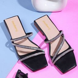 DressBerry Women Embellished Open Toe Flats-image-0