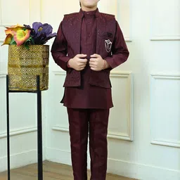BT DEZINES Boys Embroidered Regular Sequinned Kurta with Pyjamas-picture-24