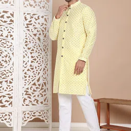 Jompers Men Embroidered Regular Sequinned Kurta with Pyjamas-37