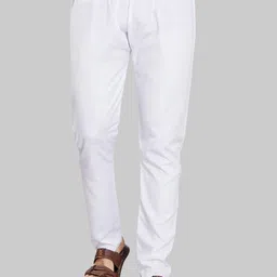 DIVISIVE Men Regular Sequinned Kurta with Pyjamas image 4
