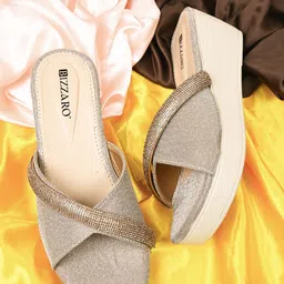 BIZZARO Women Wedge Sandals-image-41