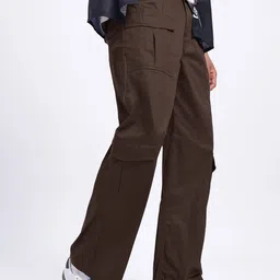 glitchez Men Versatile Style Mid-Rise Pure Cotton Relaxed Fit Cargos-image-8