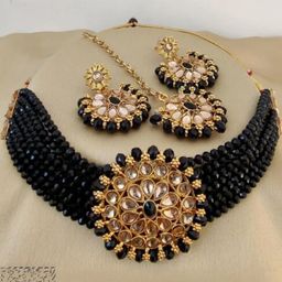 Anouk Women Black Jewellery Set-image-91