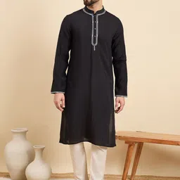 House of Pataudi Embroidered Mandarin Collar Thread Work Kurta-picture-52