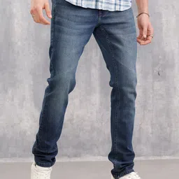 WROGN Men Mid Rise Light Fade Jeans-picture-48