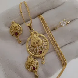V.K.PAYAL.JEWELLERY Gold-Plated Artificial Stones Studded Necklace and Earrings-picture-11