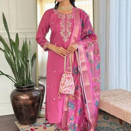 Navlik Women Floral Embroidered Regular Thread Work Kurta with Trousers & With Dupatta-image-84