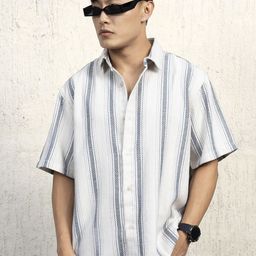 Hubberholme Men Standard Spread Collar Striped Cotton Oversized Casual Shirt-image-95