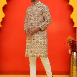 Anouk Men Floral Embroidered Regular Pure Cotton Kurta with Pyjamas-picture-46
