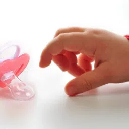 Silicone Nipple Baby Pacifier Soft and Safe Soother Teether for Babies-VN05 Soother-30