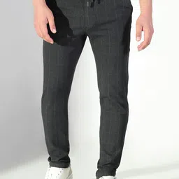 SHOWOFF Men Comfort Checked Slim Fit Low-Rise Trousers-image-18
