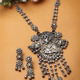 Moedbuille Silver-Plated Kundan-Studded Oxidised Necklace And Earrings-11