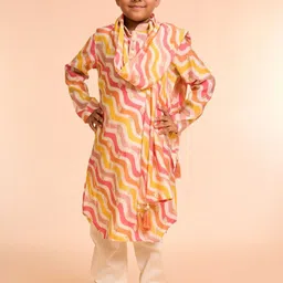 Manyavar Boys Leheriya Printed Kurta with Pyjama & Dupatta-image-99
