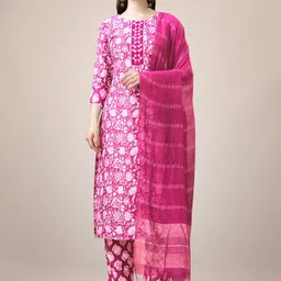 A TO Z CART Women Floral Printed Regular Mirror Work Kurta with Trousers & With Dupatta-24