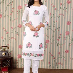 Ode by House of Pataudi Floral Embroidered Thread Work Floral Georgette Straight Kurta-49