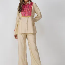 Bindigasm Woven Design Shirt Collar Pure Silk Shirt With Trousers-image-33