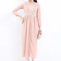Vishudh Peach-Coloured Floral Embriodered Round Neck Thread Work Pleated Anarkali Kurta-22
