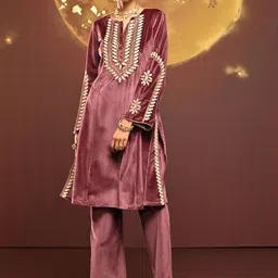 Lakshita Embroidered Tunic With Trouser Co-Ords-image-14