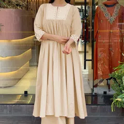 KALINI Women Floral Embroidered Regular Thread Work Anarkali Kurta with Palazzos-picture-12