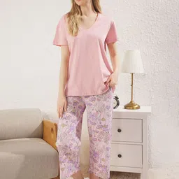 Trendyol Printed V Neck Night Suit-image-64
