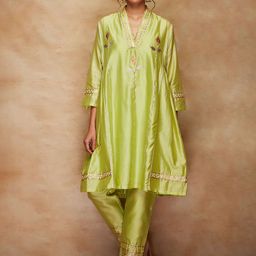 Gulabo by Abu Sandeep Women Relaxed Fit Gota Trousers-picture-31