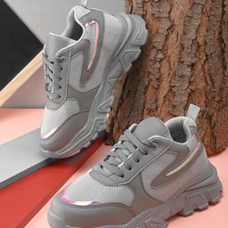 The Roadster Lifestyle Co Men Lightweight Laced Up Sneakers-38