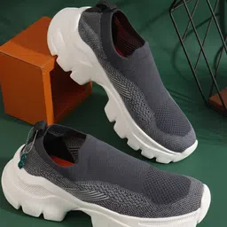 glitchez Men Woven Design Round Toe Slip-On Sneakers Shoes-picture-32