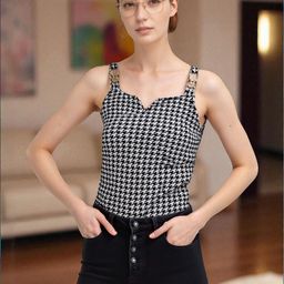 ZEUGEN Checked Sweetheart Neck Top-image-24