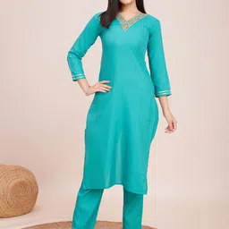Women Basket Women Ethnic Motifs Yoke Design Regular Thread Work Kurta with Trousers-12